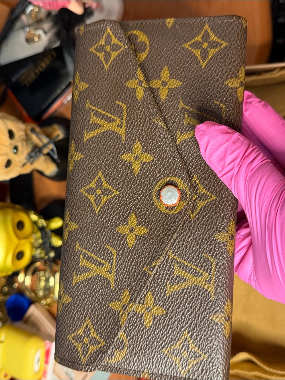 Pre-Owned Louis Vuitton Sarah Monogram Canvas Continental Wallet in Brown & Gold - Picture 9 of 13